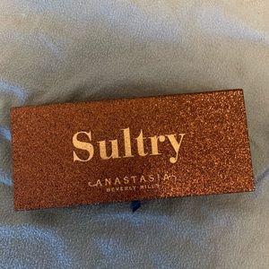 Anastasia Beverly Hills Sultry Palette